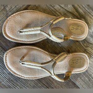 Born Concepts metallic woven sandal flip flop size 9